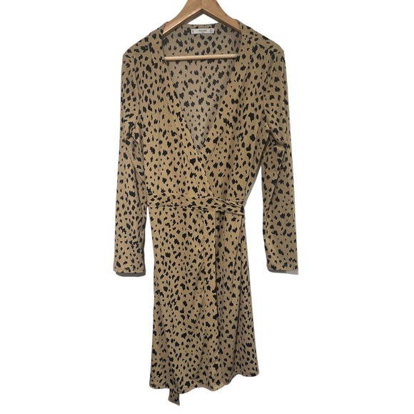 Mango Leopard print wrap dress - size large - Picture 4 of 10